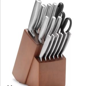 BELGIQUE
16-Pc. Knife Block Set,